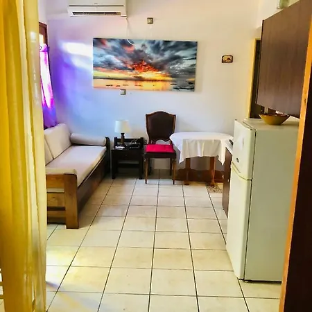 Апартаменты Batistas Науса