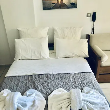 Batistas * Naousa (Paros)