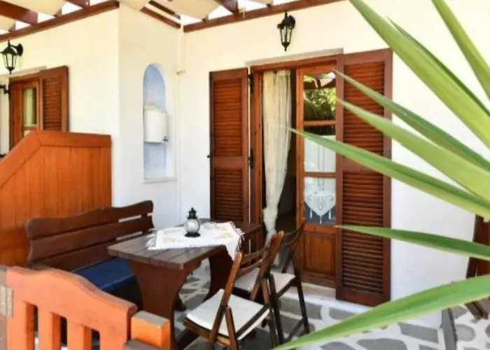 Batistas Naousa (Paros)