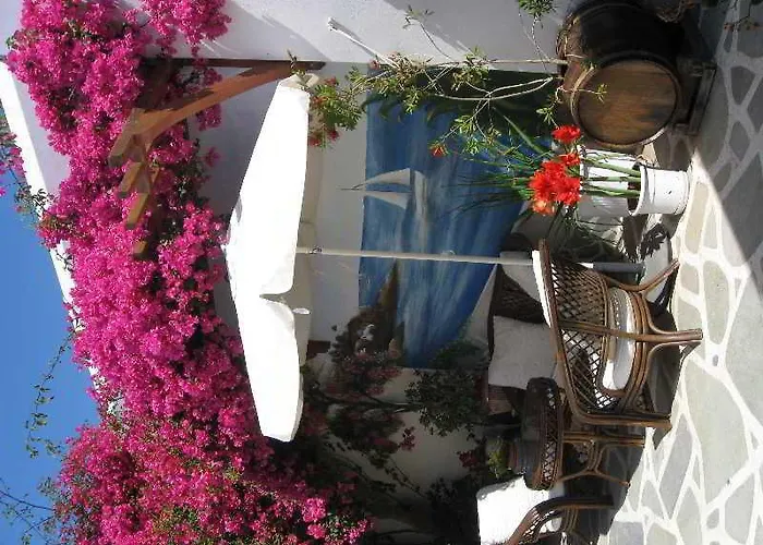 Batistas * Naousa (Paros)