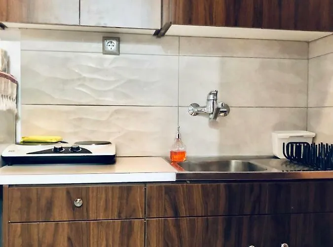 Batistas * Naousa (Paros)